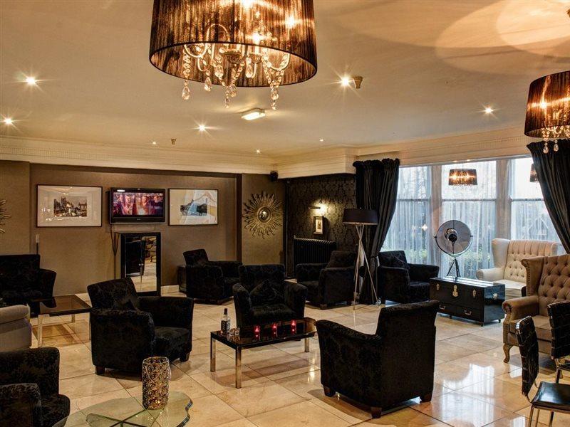 Oyo Clayton Lodge Newcastle-under-Lyme Esterno foto