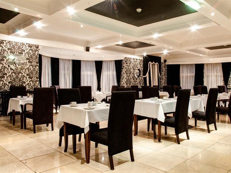 Oyo Clayton Lodge Newcastle-under-Lyme Esterno foto