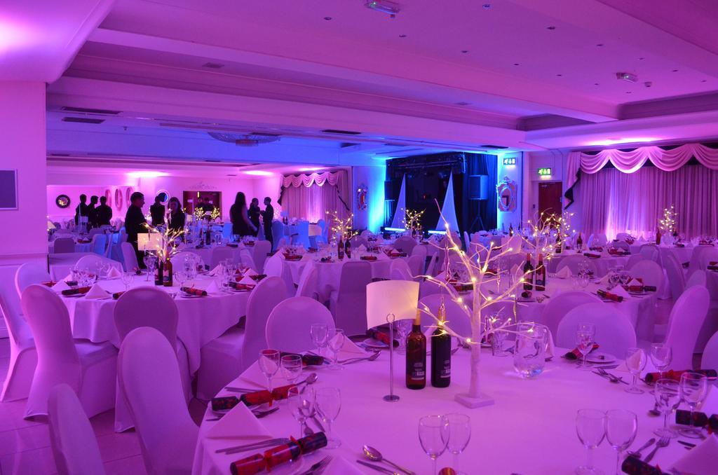 Oyo Clayton Lodge Newcastle-under-Lyme Esterno foto