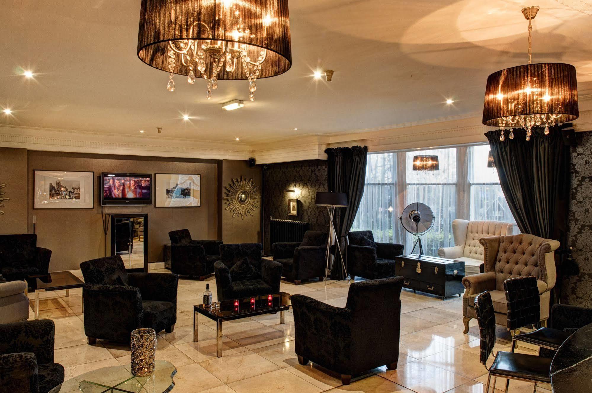 Oyo Clayton Lodge Newcastle-under-Lyme Esterno foto