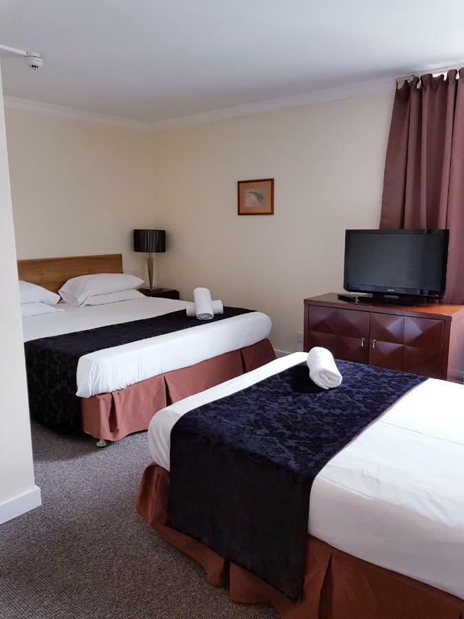 Oyo Clayton Lodge Newcastle-under-Lyme Esterno foto